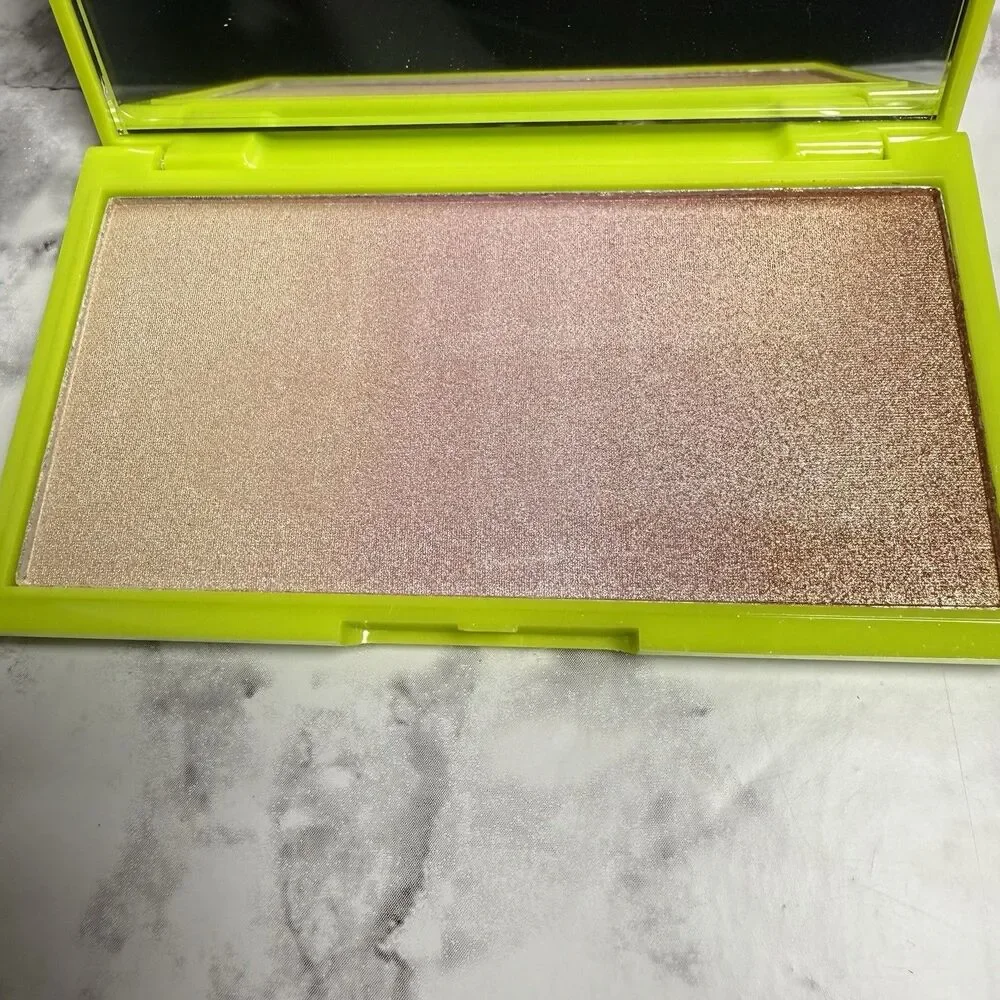 Revolution X Emily In Paris In The Spotlight Powder Highlighter Makeup NIB